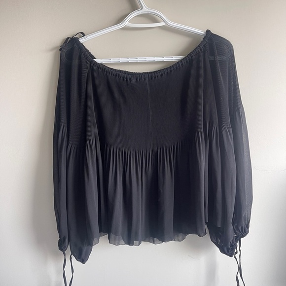 Wilfred Talence Blouse Off- shoulder top Black Small - Picture 3 of 5